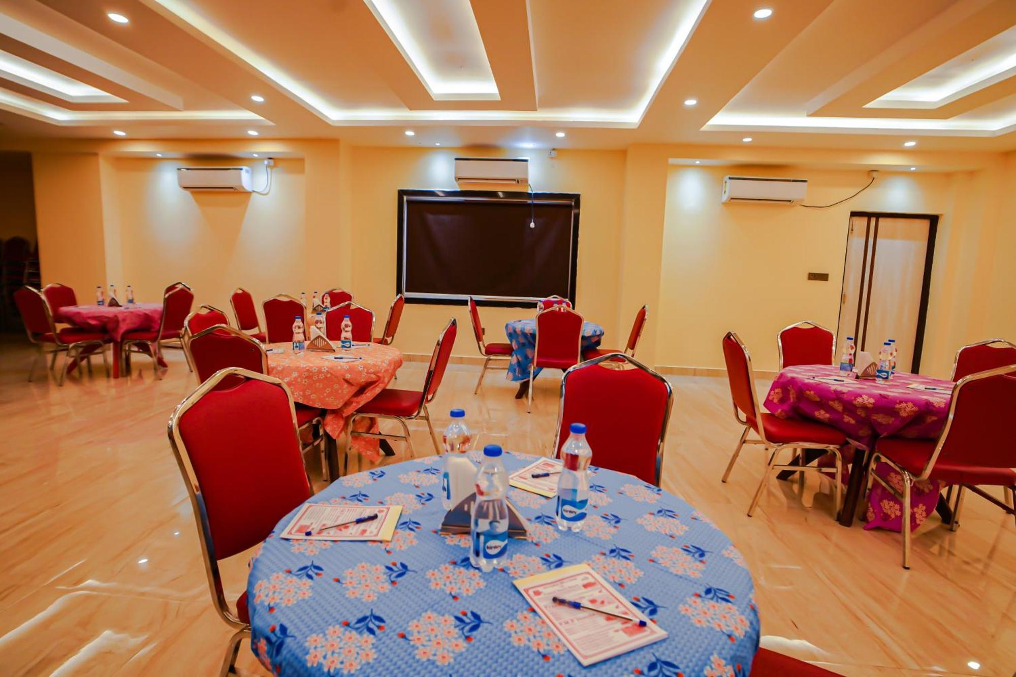 Prasant On Beach Resort !! Lift - Wifi -Restaurant-Parking Facilities-Newly Decorated Room !! Mandarmani Extérieur photo