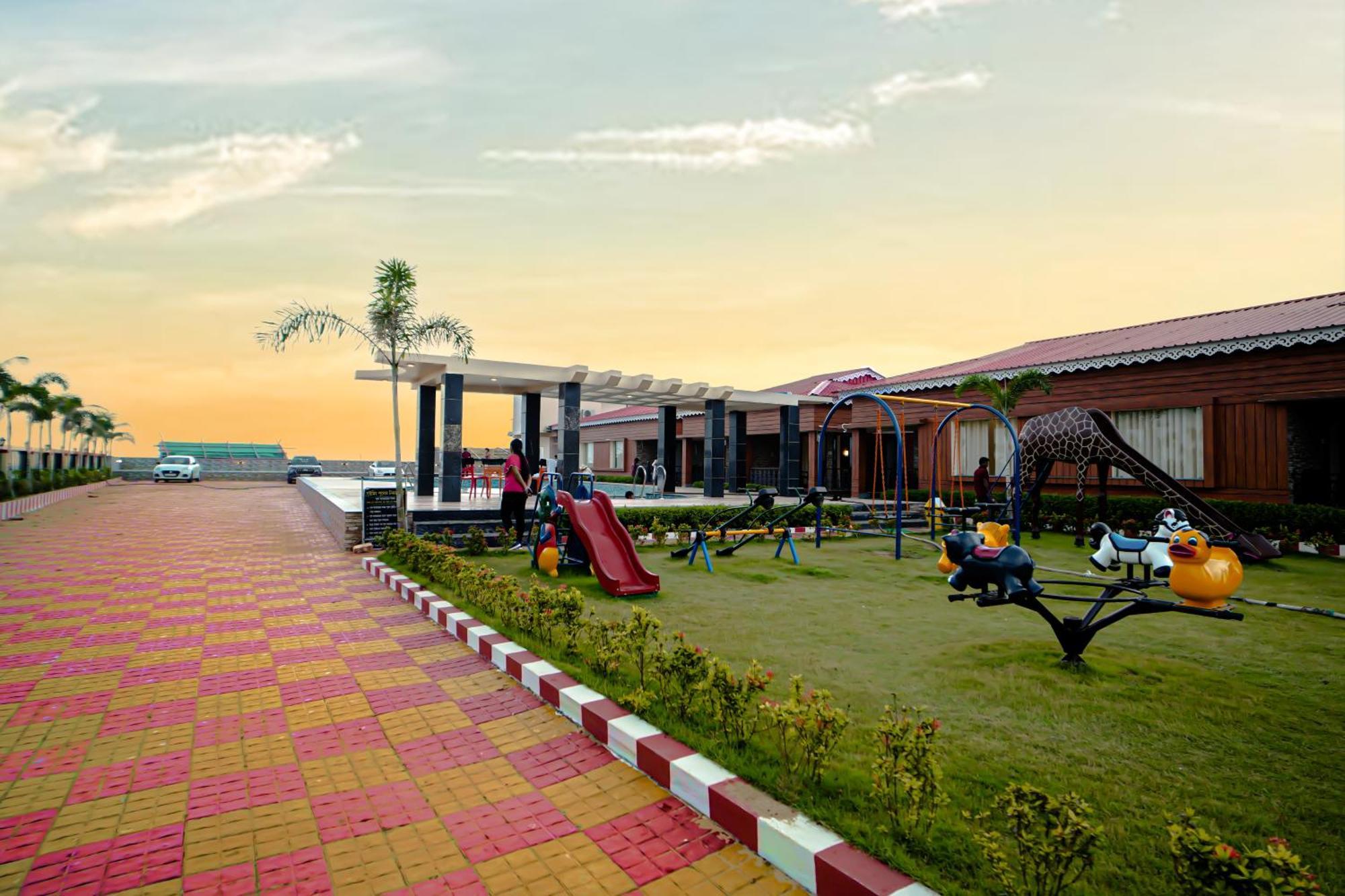 Prasant On Beach Resort !! Lift - Wifi -Restaurant-Parking Facilities-Newly Decorated Room !! Mandarmani Extérieur photo